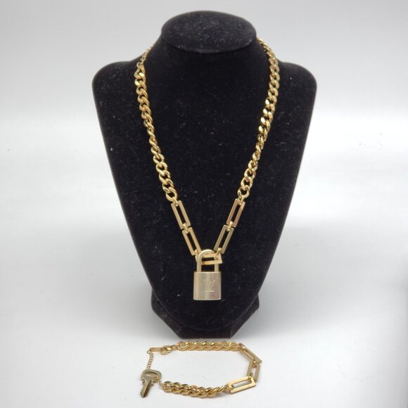 Authentic Louis Vuitton Gold Padlock W/ Unbranded Stainless Steel Chain&Bracelet - Picture 3 of 13